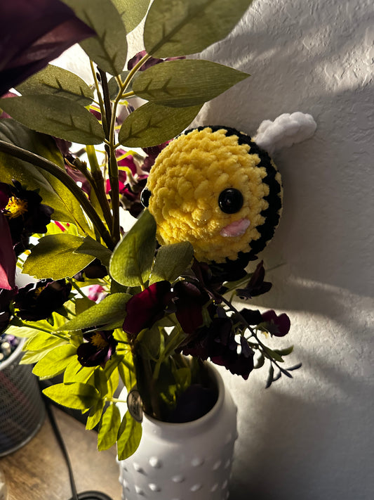 Small Bee Plushie