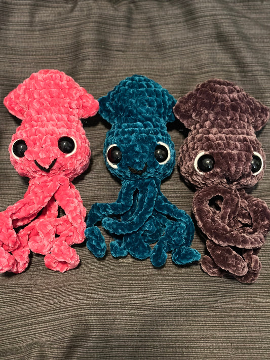 Small Squid Plushie